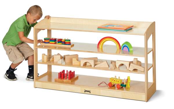 Storage unit with adjustable shelves - open view