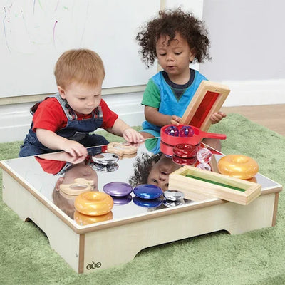 Coffee table with acrylic mirror