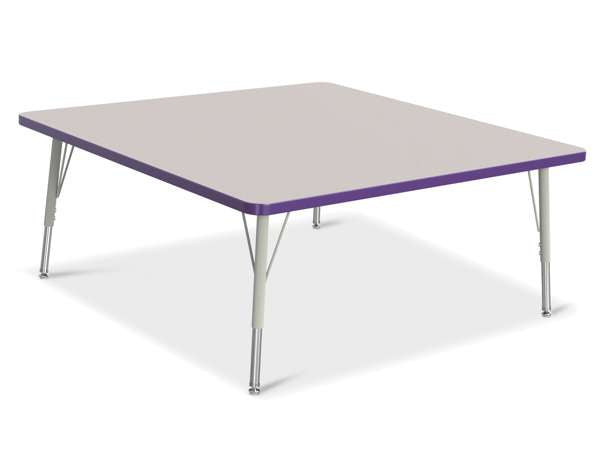 Table scolaire carrée - Modèle économique
