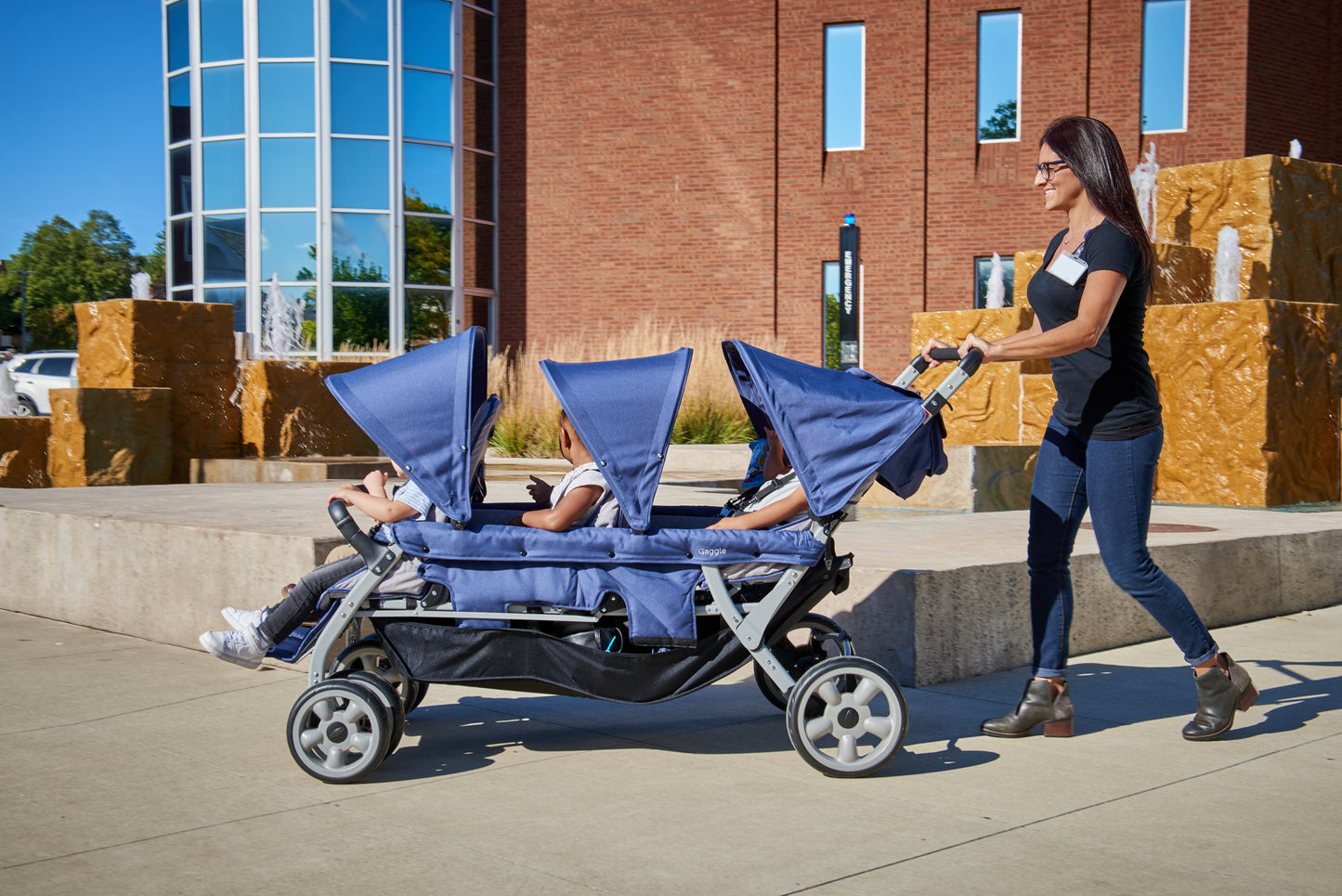 Jamboree 6 seat stroller