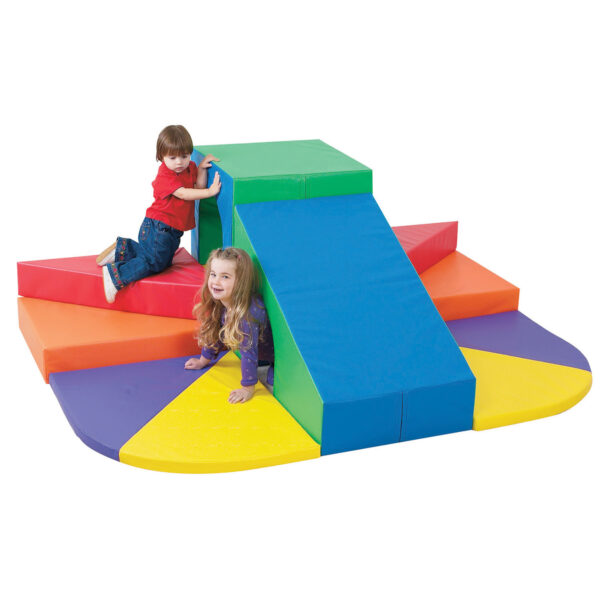 Glissade tunnel montagne Children's Factory
