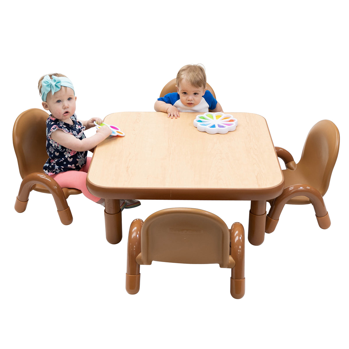 Ensemble table 48 x 30 po et 4 chaises BaseLine Children's Factory