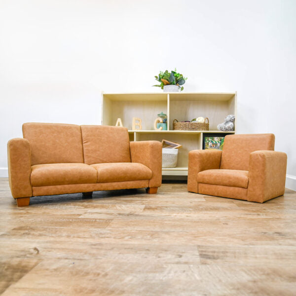 Ensemble chaise et sofa As We Grow cuir gris pieds noyer Children's Factory