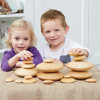 Wooden Stacking Pebbles Set (20 pcs)