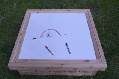 Square art table