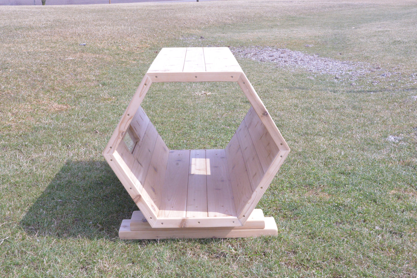 Group exploration table
