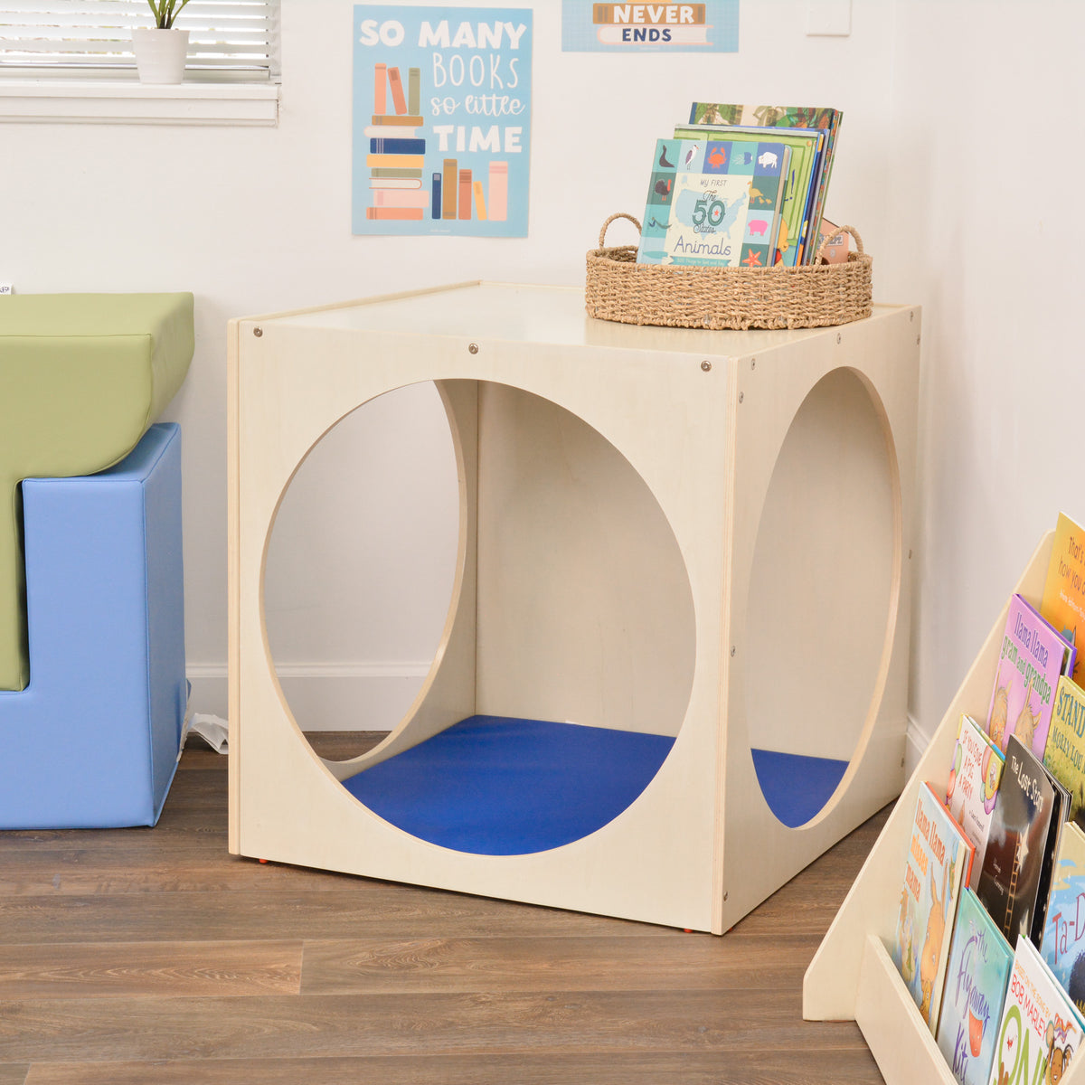 Cube de lecture tranquillité Children's Factory
