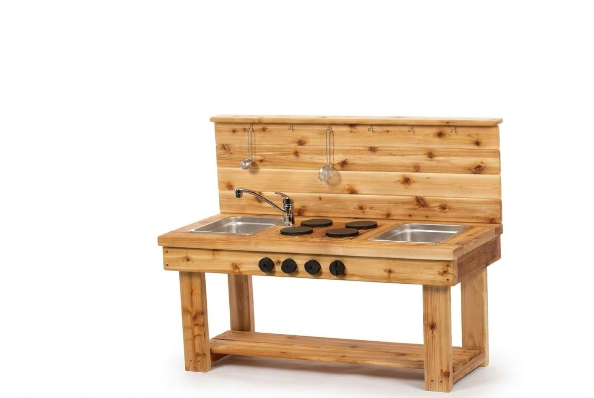 Cuisinette extérieure en cèdre Noble Wooden Toys avec dosseret, tablette et 2 éviers centrés