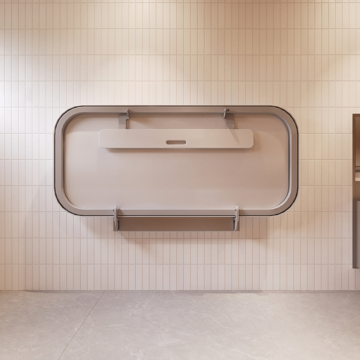 Table à langer murale pour adultes Attend 76 po en inox fermée, installée au mur d'une salle de bain