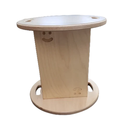 Tabouret en bois pour enfants ou éducatrices